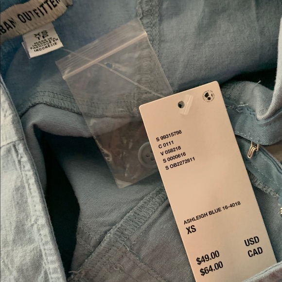 UO Sari Seamed Linen-Blend Halter Vest Top NWT - Picture 6 of 7